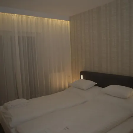 Apartman Effina &